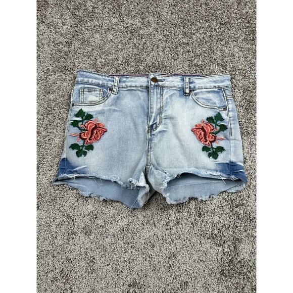 Roma Studio Juniors Shorts Sz 13 Rose Embroidery Raw Hem High Rise‎ 15.5” Waist* - Picture 1 of 12
